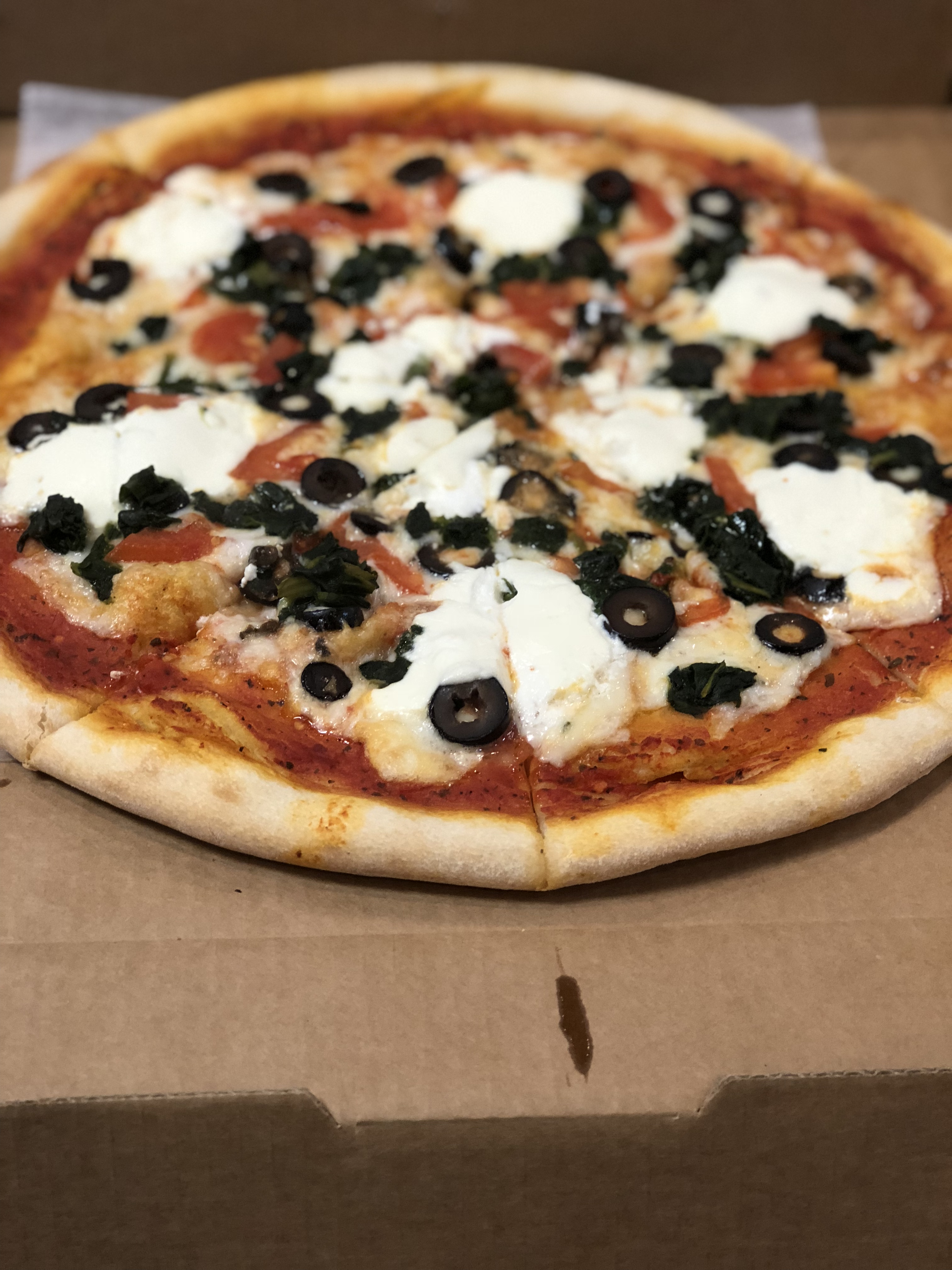 Order Spinach Ricotta Pizza food online from Kings Pizza store, Orlando on bringmethat.com