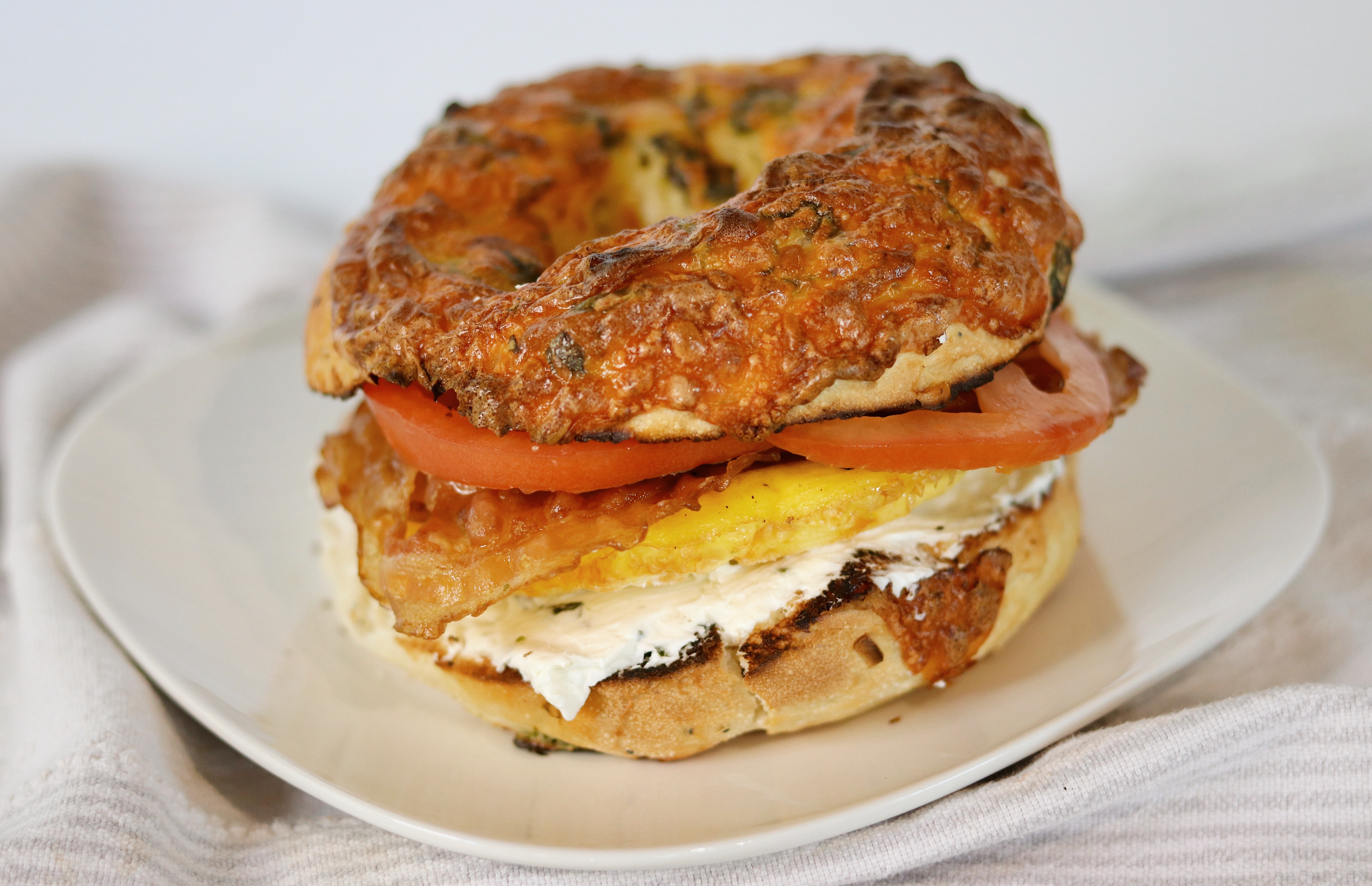 Order Bagel Florentine food online from Willy Bagels & Blends store, Brentwood on bringmethat.com