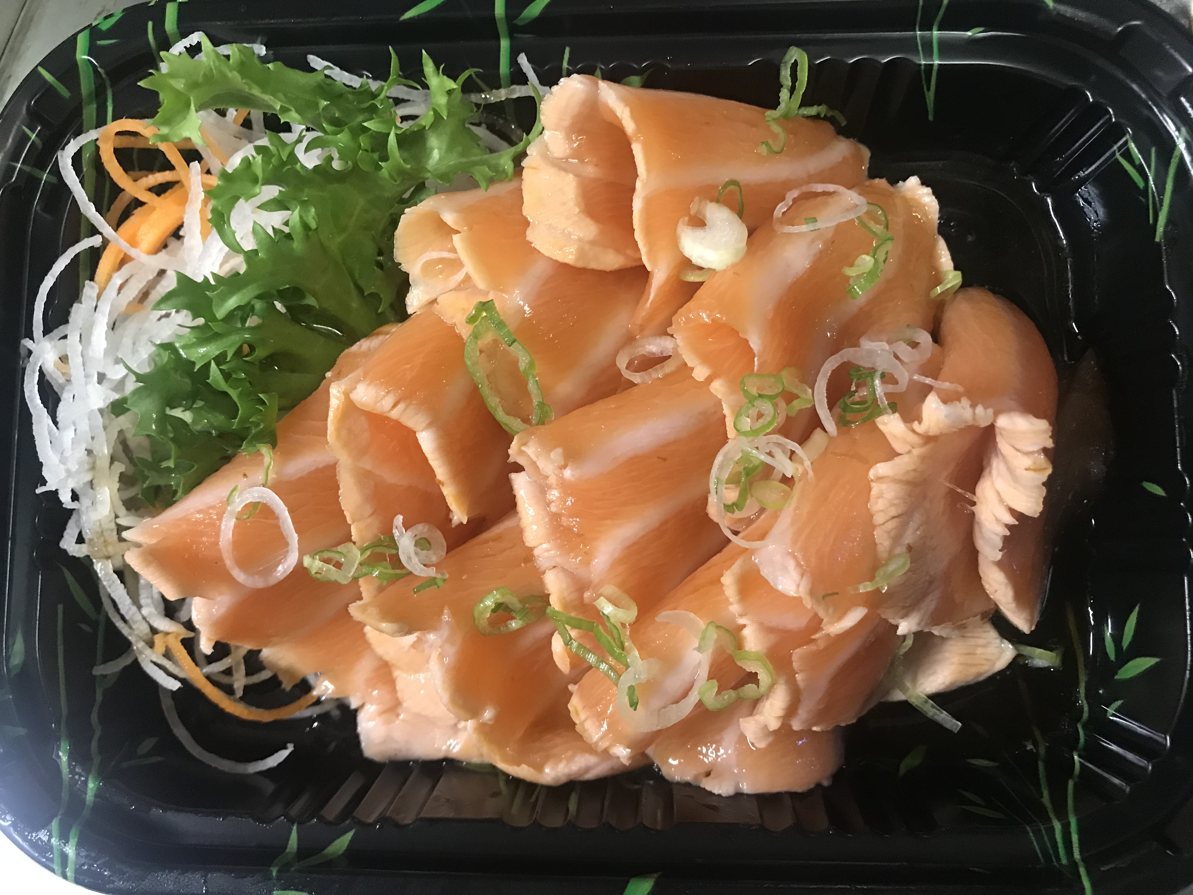 Order 18. Salmon Tataki food online from Abace sushi store, New York on bringmethat.com