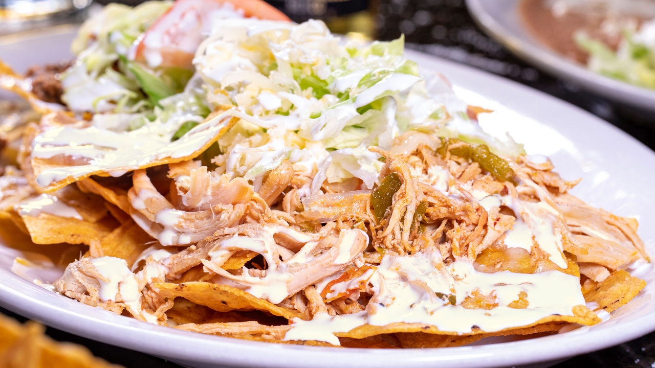 Order Nachos Supreme food online from Casa Grande store, South Point on bringmethat.com