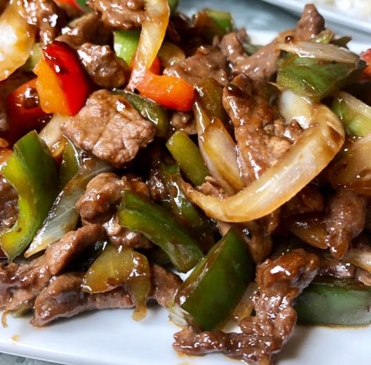 Order C3. Pepper Steak with Onions Combo Platter food online from New china store, Bronx on bringmethat.com