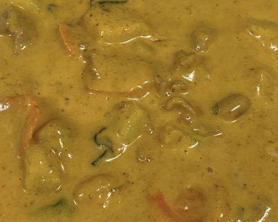 Order Yellow Curry food online from Thai Basil store, Springfield on bringmethat.com