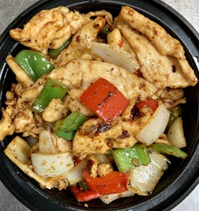 Order E10. Sautéed Chicken with Spicy Sauce food online from Andorra Ping Pong store, Philadelphia on bringmethat.com