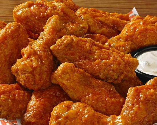 Order Original Hooters Wings - 6 piece food online from Hooters store, Yuma on bringmethat.com