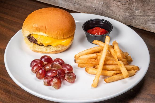 Order Kids Cheeseburger food online from Duffy Sports Grill store, West Palm Beach on bringmethat.com