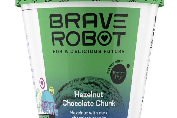 Order Brave Robot - Hazelnut Chocolate Chunk - Pint food online from Luv Mart store, Santa Cruz on bringmethat.com