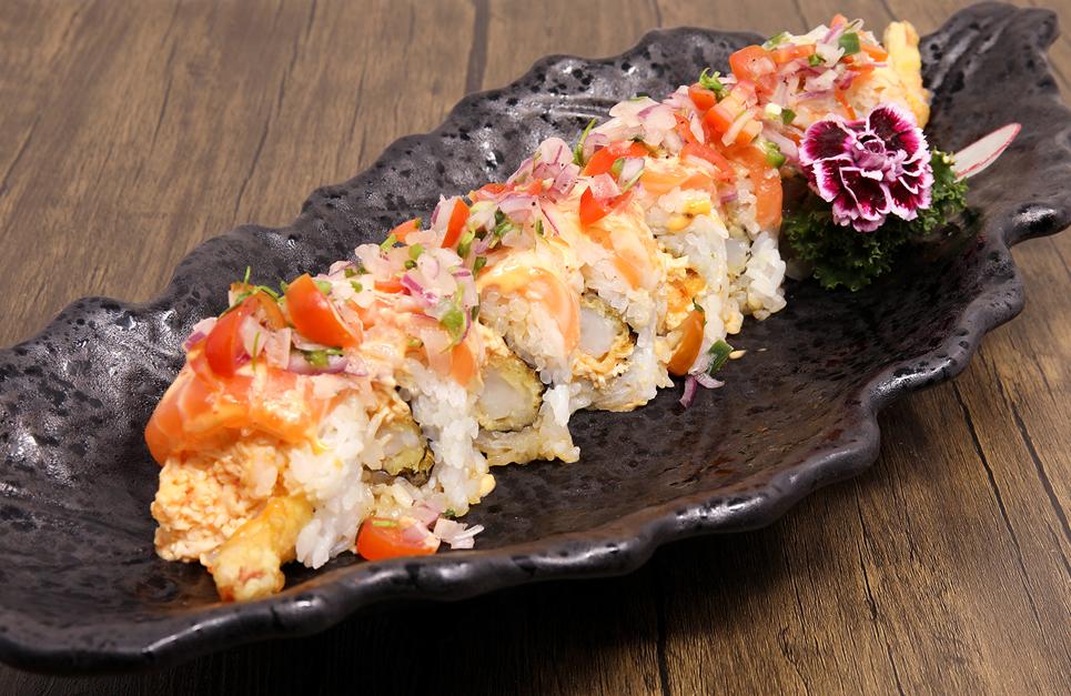 Order Pico Roll food online from California Rock'n Sushi store, Los Angeles on bringmethat.com