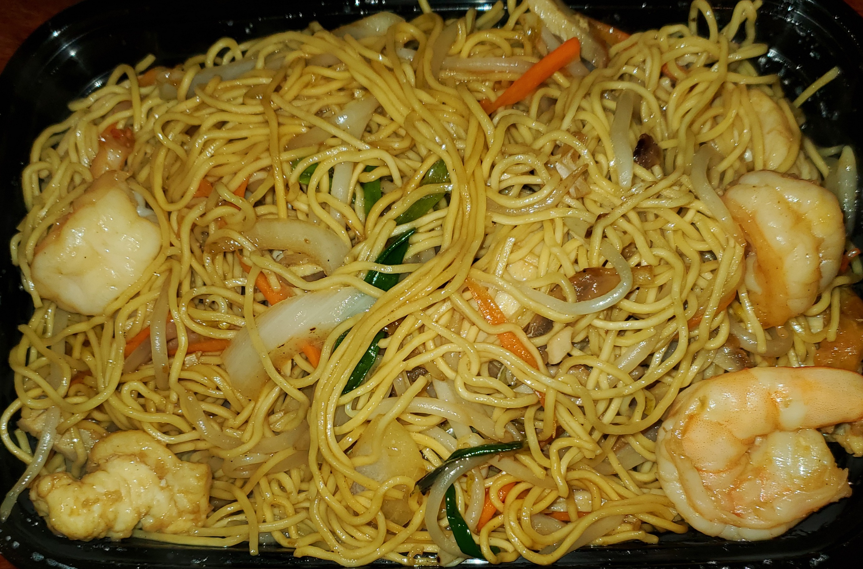 Order House Special Lo Mein 招牌捞面 food online from Canton Phoenix store, Portland on bringmethat.com