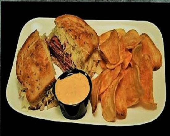 Order Reuben food online from Paninis Bar & Grill store, Stow on bringmethat.com
