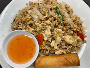 Order L1. Fried Rice food online from Thai Der store, Las Vegas on bringmethat.com