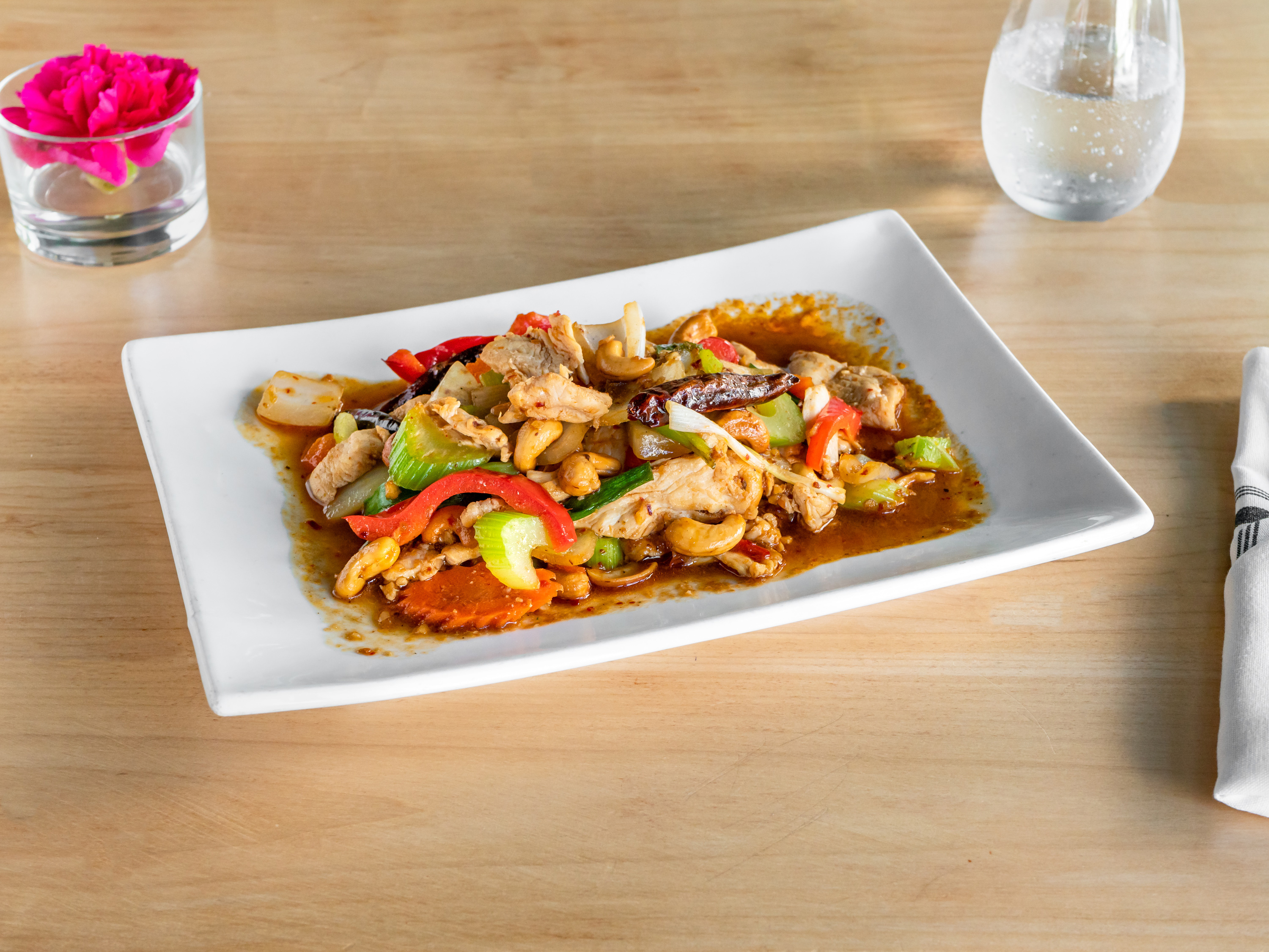 Order Cashew Chicken food online from Sweet Lime Thai store, San Francisco on bringmethat.com