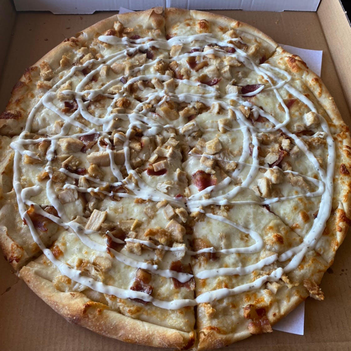 Order Chicken Bacon Ranch Pizza - 14'' (6 Cut) food online from Michelangelo's Pizza store, East Brunswick on bringmethat.com