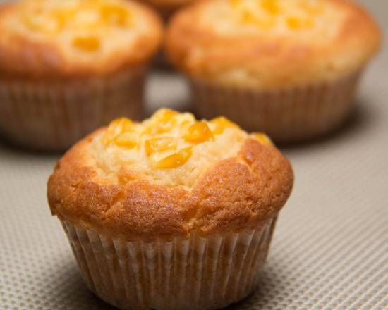Order Cornbread Muffin food online from Firebelly Wings store, Fairburn on bringmethat.com
