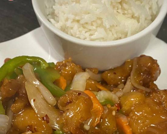 Order General Tso's Chicken food online from Thai Basil store, Springfield on bringmethat.com
