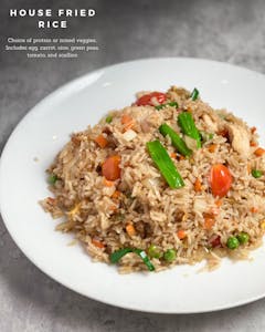 Order House Fried Rice food online from Cha Yen Thai Cookery store, Watertown on bringmethat.com