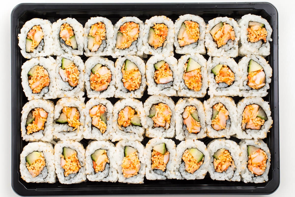 Order SPICY SHRIMP ROLL†  food online from Ra Addison store, Addison on bringmethat.com