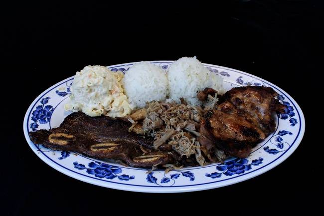 Order King Size Combo Plate food online from Rutts Hawaiian Cafe store, Gardena on bringmethat.com