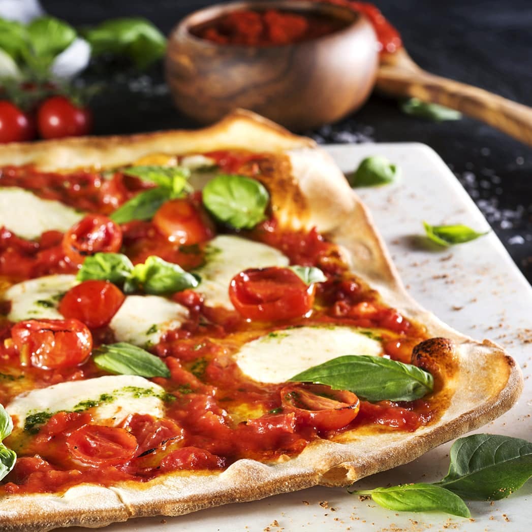 Order Margherita Flatbread - Flatbread food online from Pats Select Pizza | Grill store, Gloucester on bringmethat.com