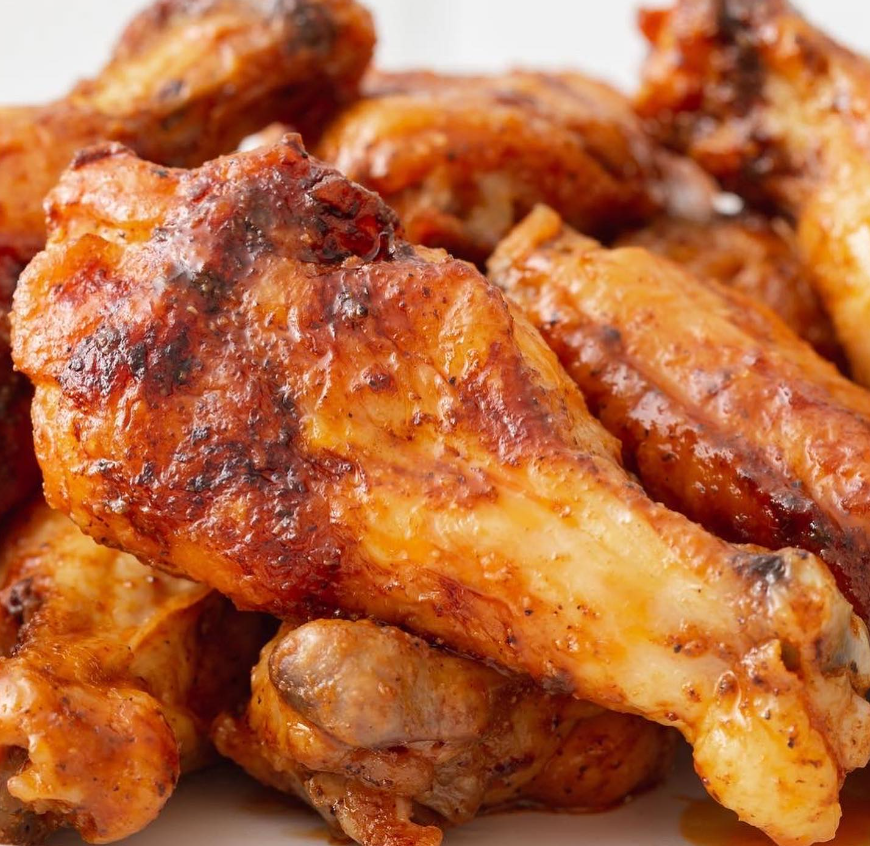 Order 5 Pieces - Chicken Wings food online from Ciros Pizza Cafe store, Citrus Heights on bringmethat.com