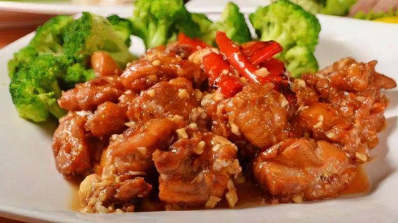 Order General Tso's Chicken (左宗鸡) food online from Red Dragon store, Concord on bringmethat.com
