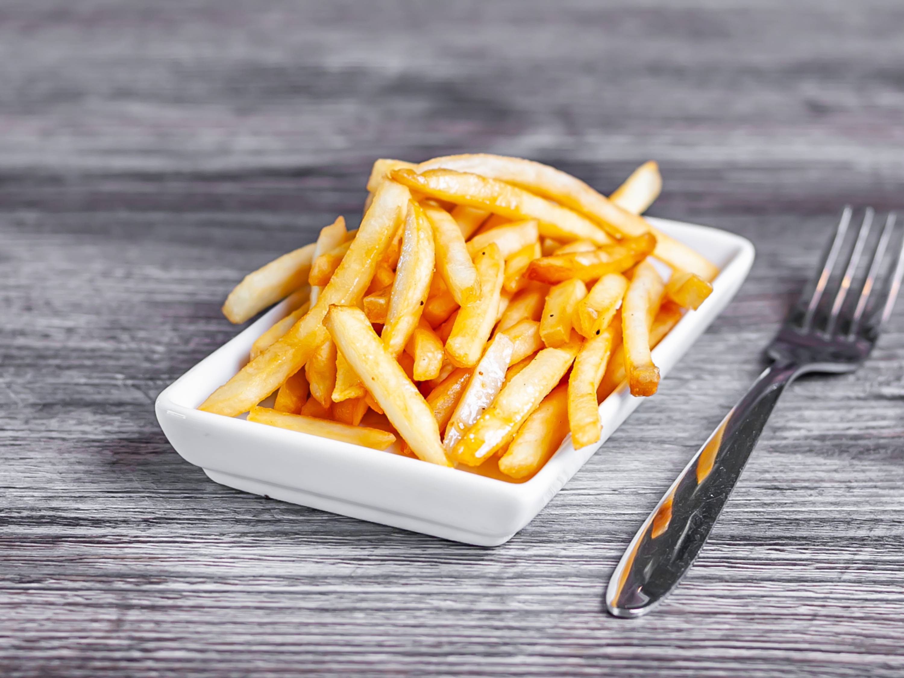 Order French Fries food online from Steak on Fire store, Orlando on bringmethat.com