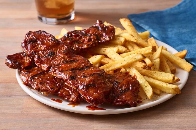 Order Applebee's® Riblets Plate food online from Applebee's store, New York on bringmethat.com