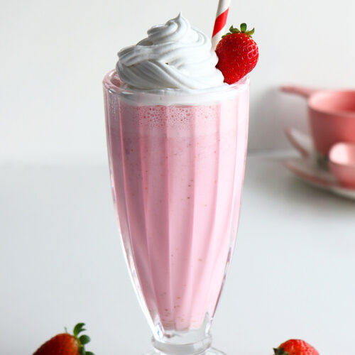 Order STRAWBERRY MILK SHAKE food online from Gts Fast Food store, Chicago on bringmethat.com