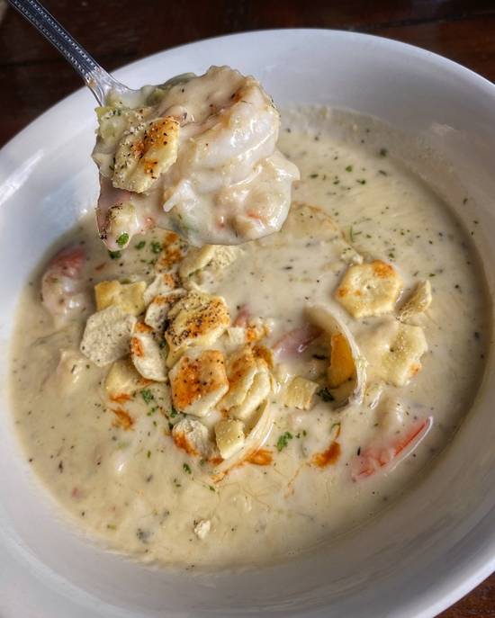 Order THE DIVE CHOWDER food online from The Dive Skc store, Temple City on bringmethat.com