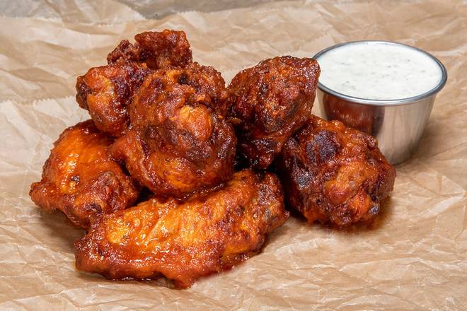 Order Haus Buffalo Wings food online from Dog Haus store, Los Angeles on bringmethat.com