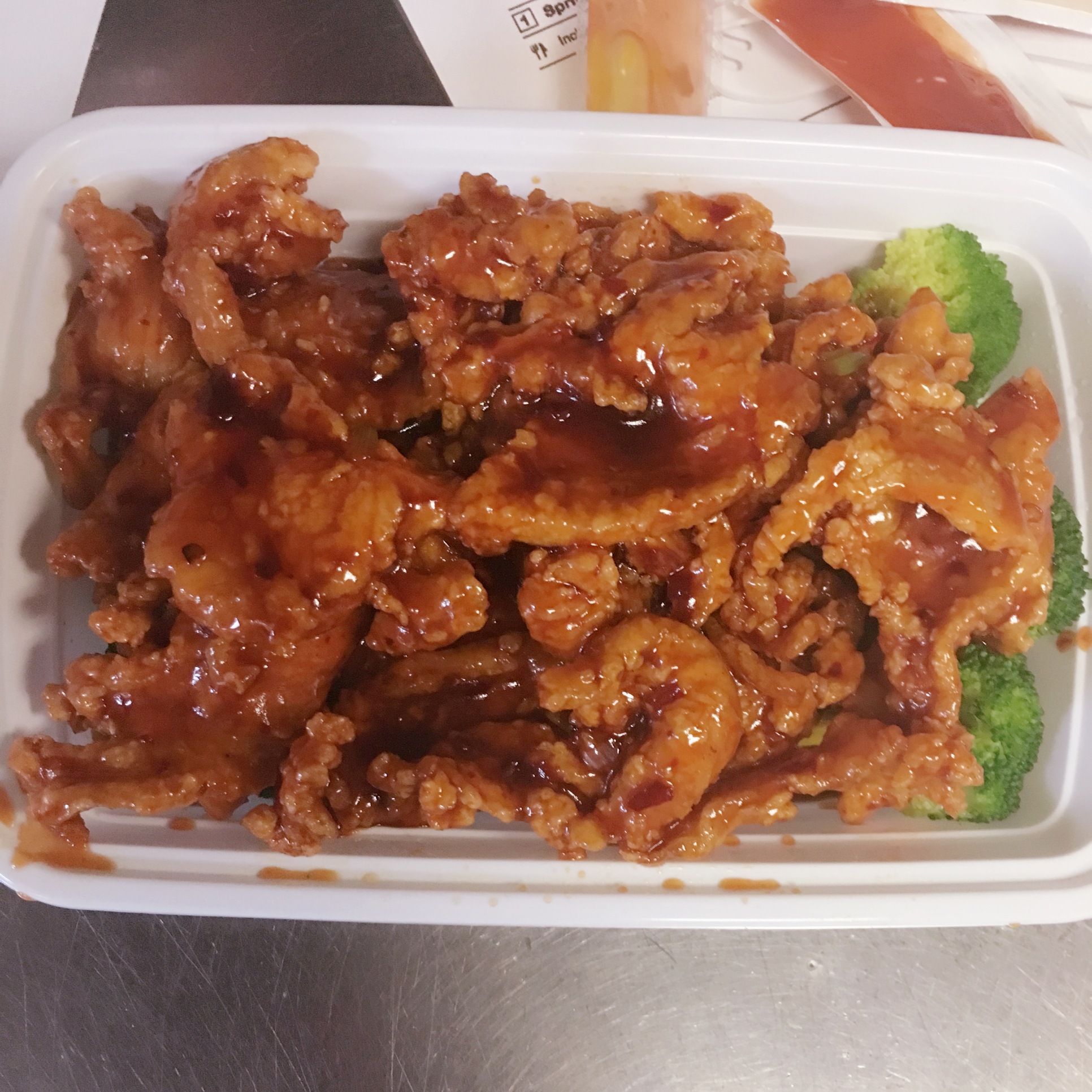 Order S13. Crispy Chicken in Gtso’s sauce脆皮鸡 food online from Yummy store, Ridgewood on bringmethat.com