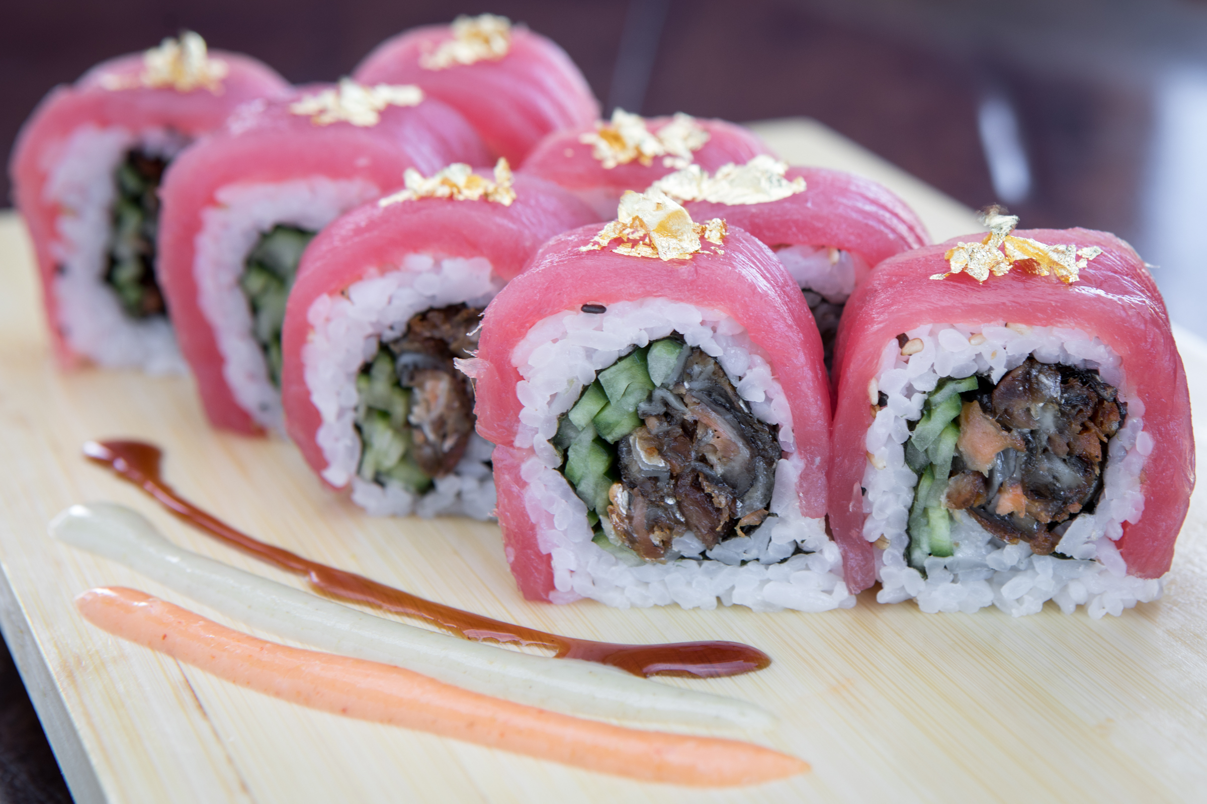 Order Gold Rush Roll food online from Yo Sushi store, Vallejo on bringmethat.com