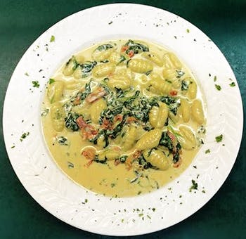 Order Gnocchi Gorgonzola - Pasta food online from Primas Pasta & Pizza Restaurant store, Fort Worth on bringmethat.com