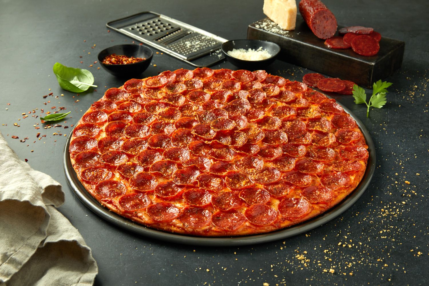 Order Pepperoni Pizza food online from Donatos Pizza store, Bowling Green on bringmethat.com