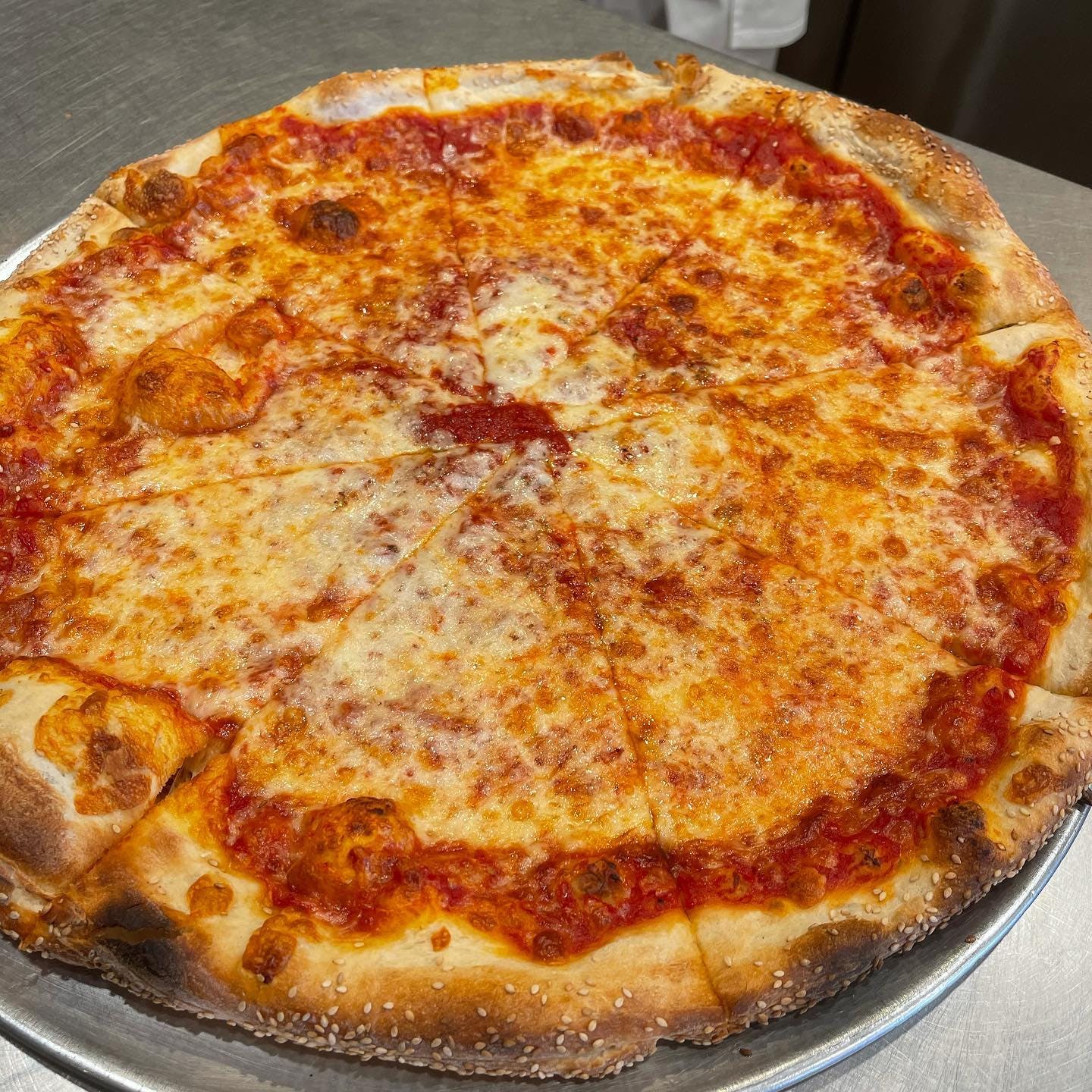 Order Cheese Pizza - 18" food online from Brooklyn Square store, Jackson on bringmethat.com