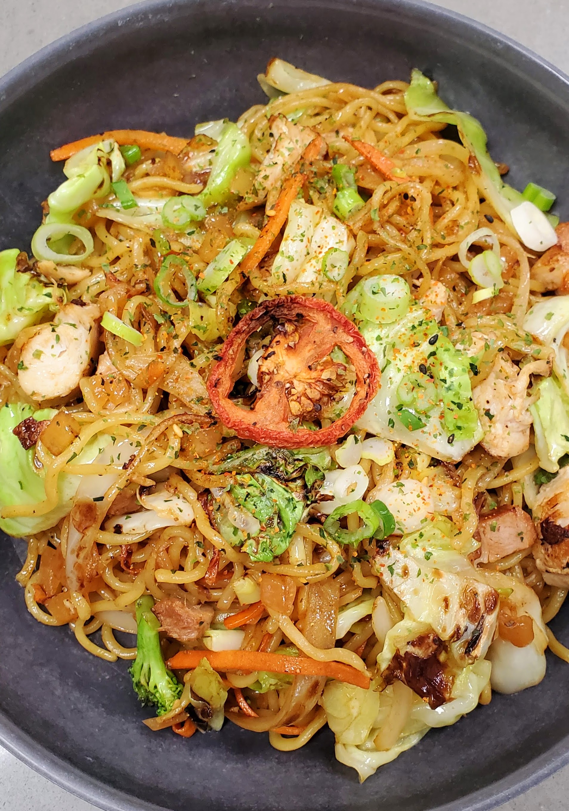 Order Yakisoba food online from Remix Asian Kitchen store, Bakersfield on bringmethat.com