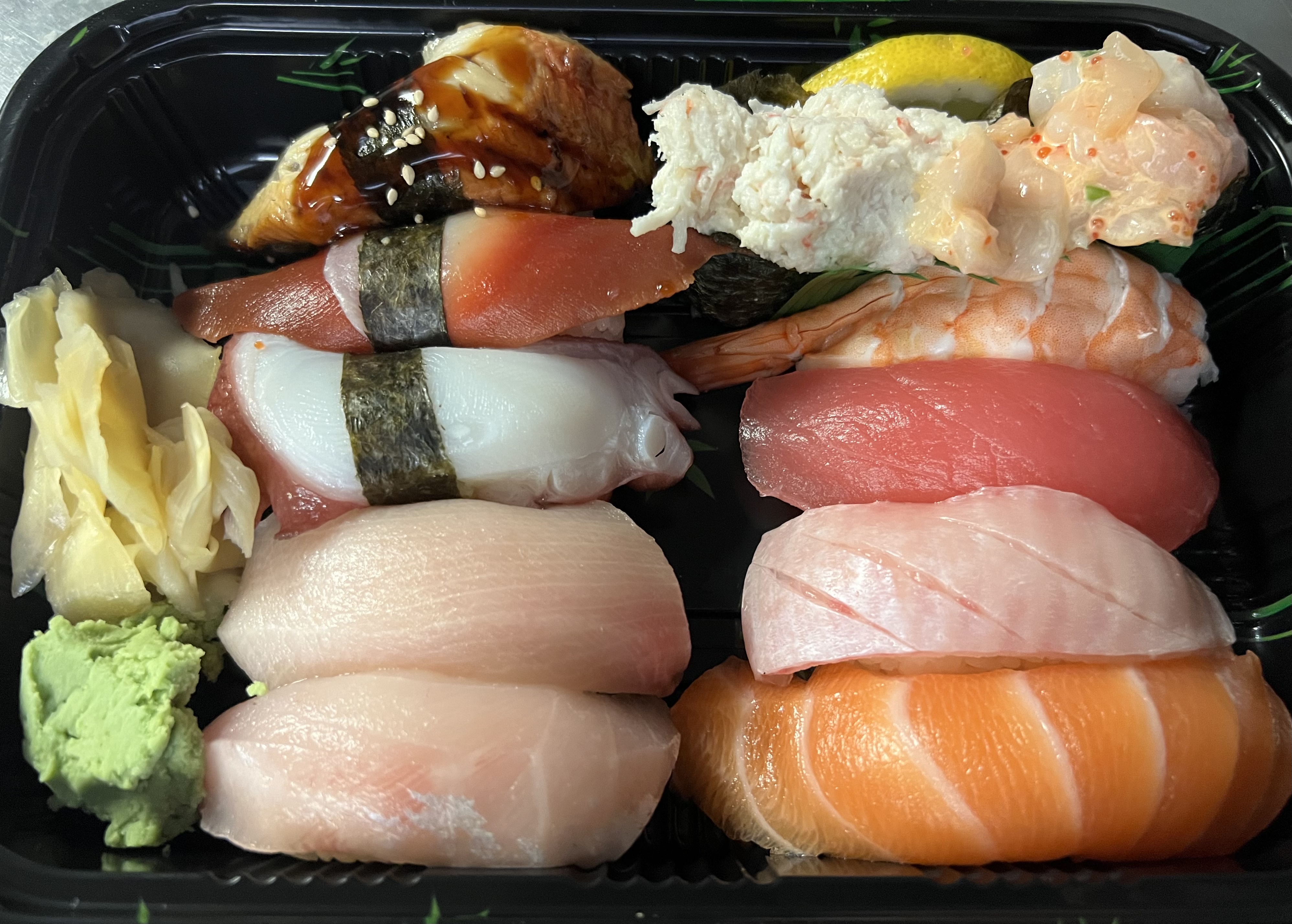 Order Maguro Sushi Platter food online from Sushi Oya store, New York on bringmethat.com