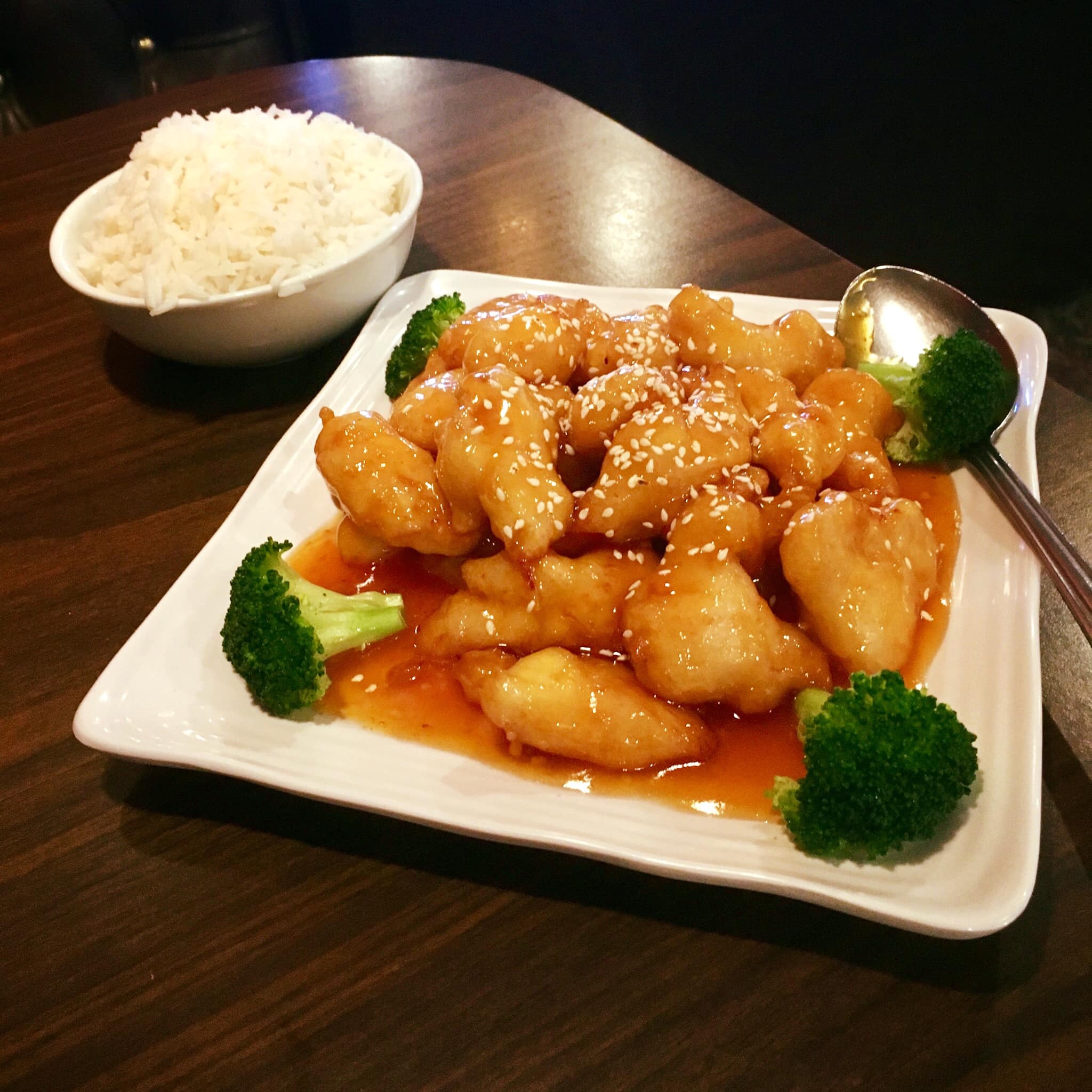 Order 90. Sesame Chicken food online from China Kitchen store, Greenacres on bringmethat.com