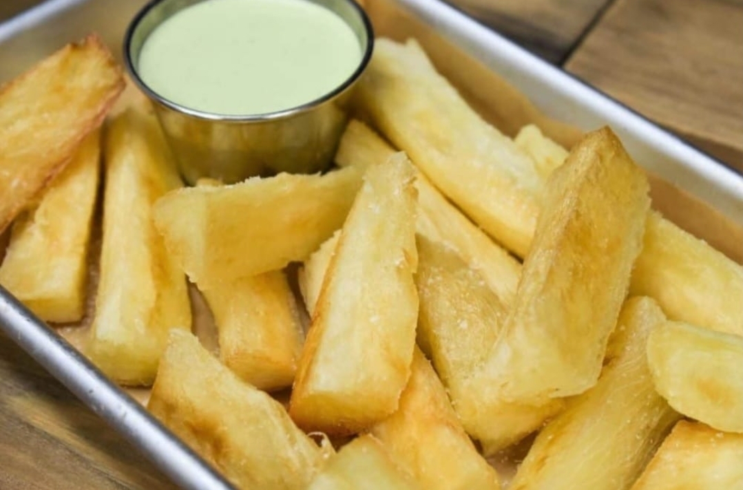 Order Yuca Frita / Fried Cassava food online from Mr. Mario store, College Point on bringmethat.com