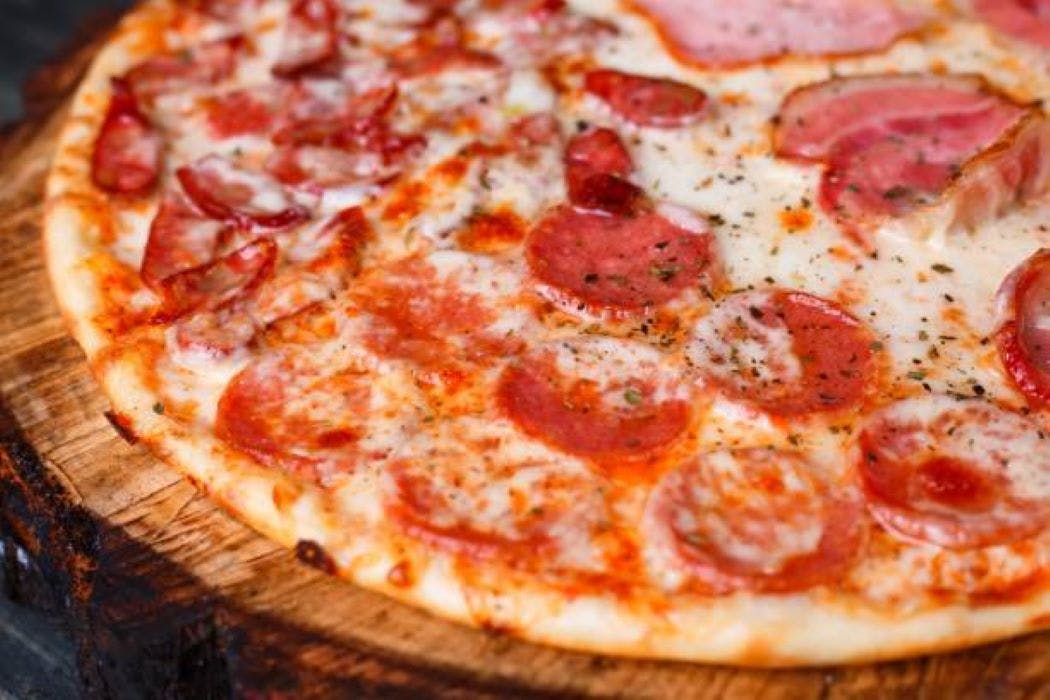 Order Pepperoni Thin Crust Pizza - 12'' food online from Cranberry Hills Eatery store, Phoenix on bringmethat.com
