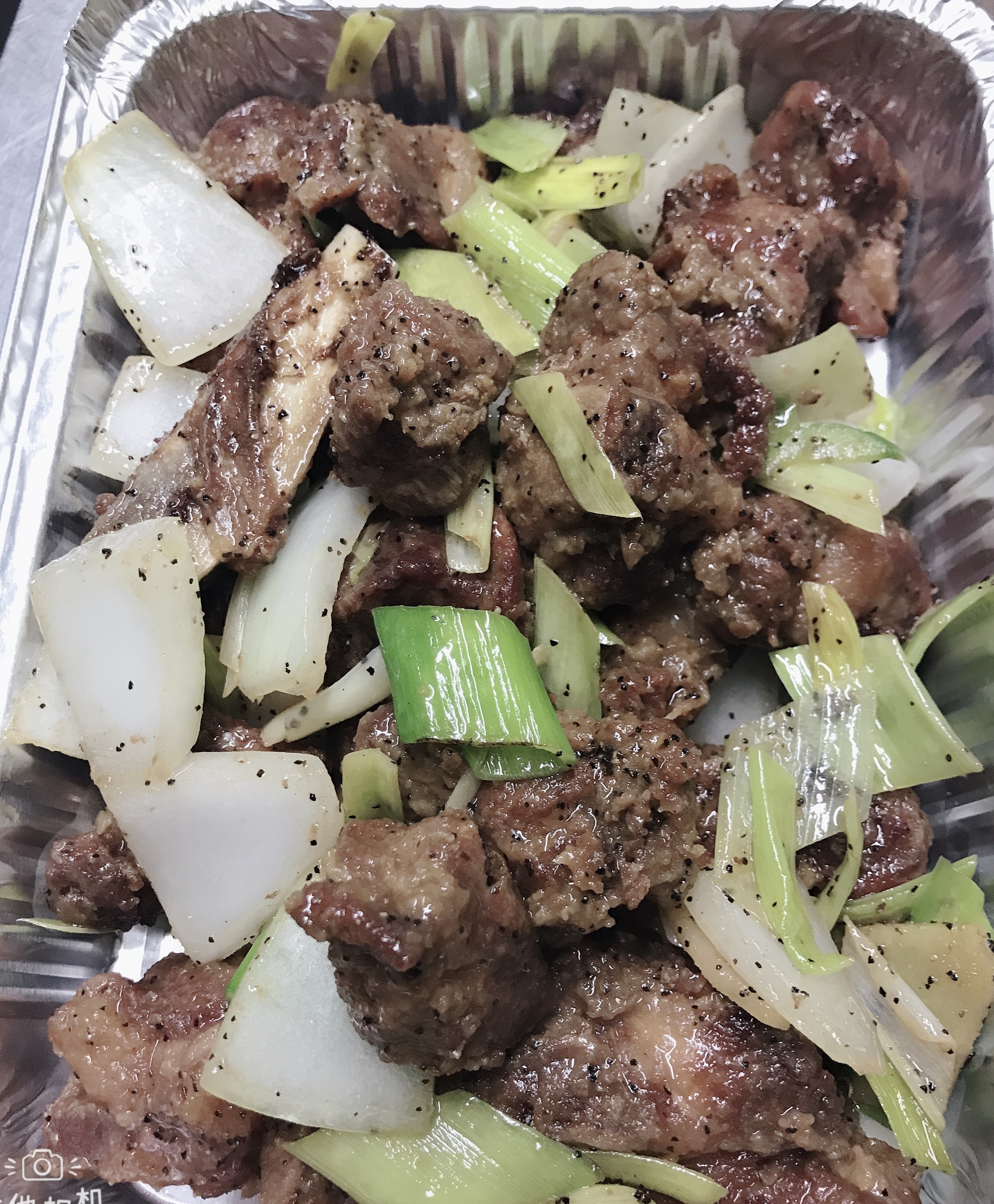 Order 47. Spare Ribs with Onion and Leeks food online from Home Taste store, Buffalo on bringmethat.com