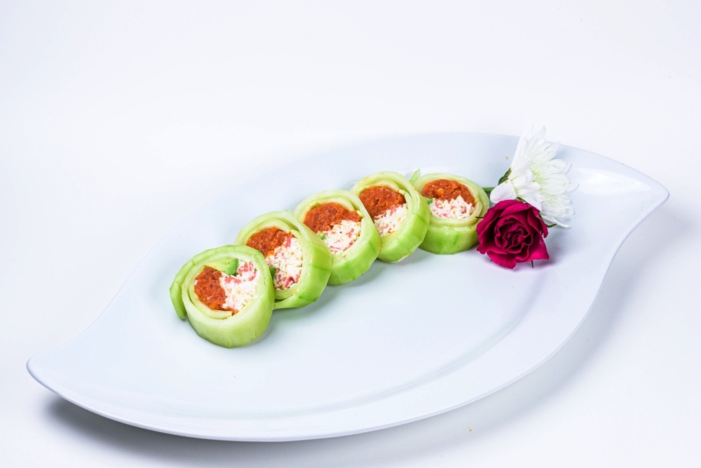 Order Summer Roll food online from Sushi And Rolls store, Livonia on bringmethat.com