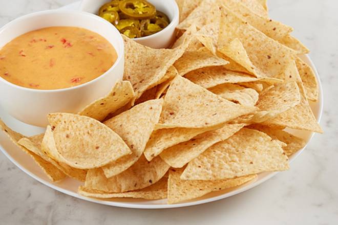 Order Nacho Basket food online from Mcalister Deli store, Lincoln on bringmethat.com