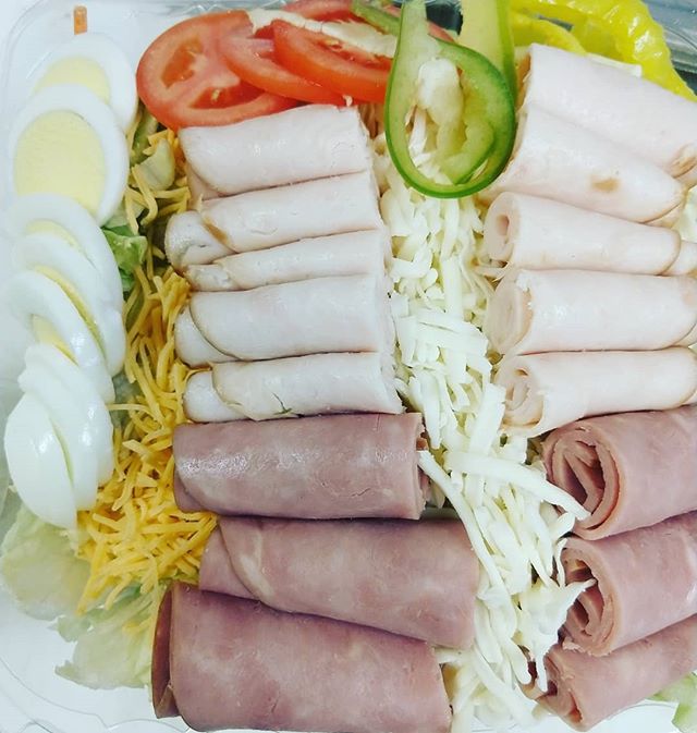 Order Chef Salad food online from Best Pizza & Sandwiches store, Willoughby on bringmethat.com