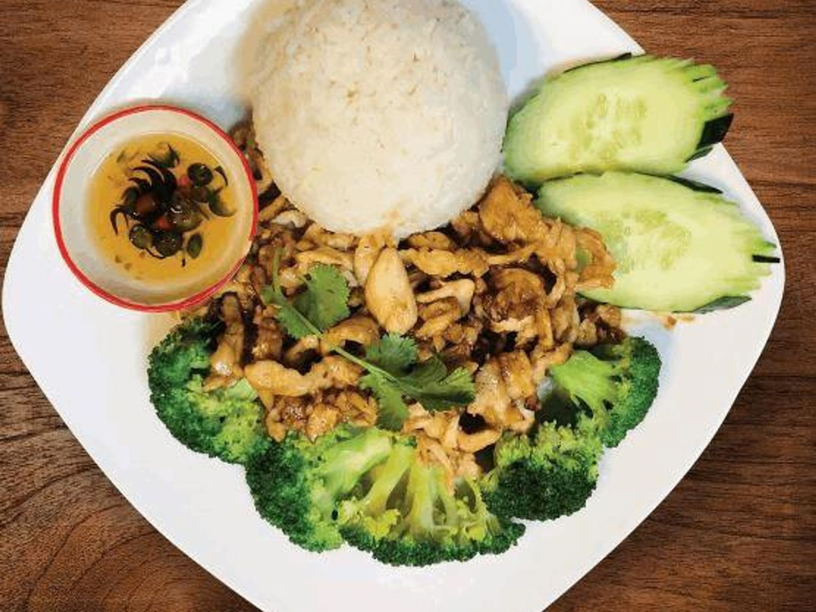 Order 34. Pad Kratiem Prik Tai food online from Meesen Thai Eatery store, Portland on bringmethat.com