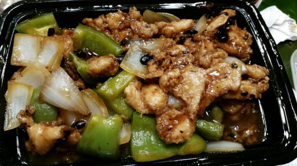 Order 21. Chicken with Black Bean Sauce food online from Golden Wall Restaurant store, La Mirada on bringmethat.com