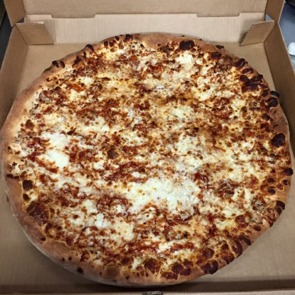 Order BBQ Chicken Pizza food online from Ricky's New York Pizza store, Durham on bringmethat.com