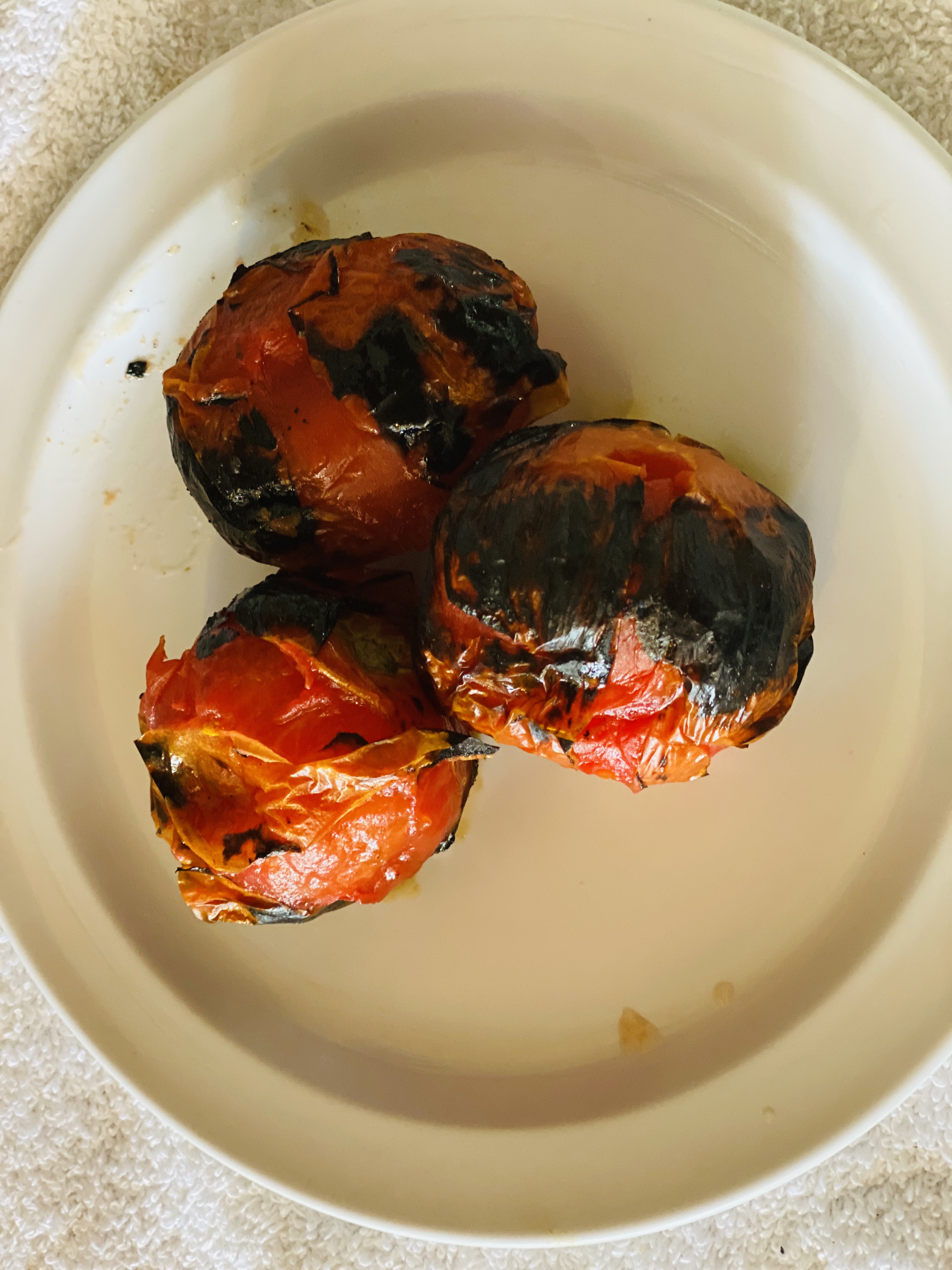 Order 1 skewer Roasted Tomatoes food online from Isfahan Kabob store, San Jose on bringmethat.com