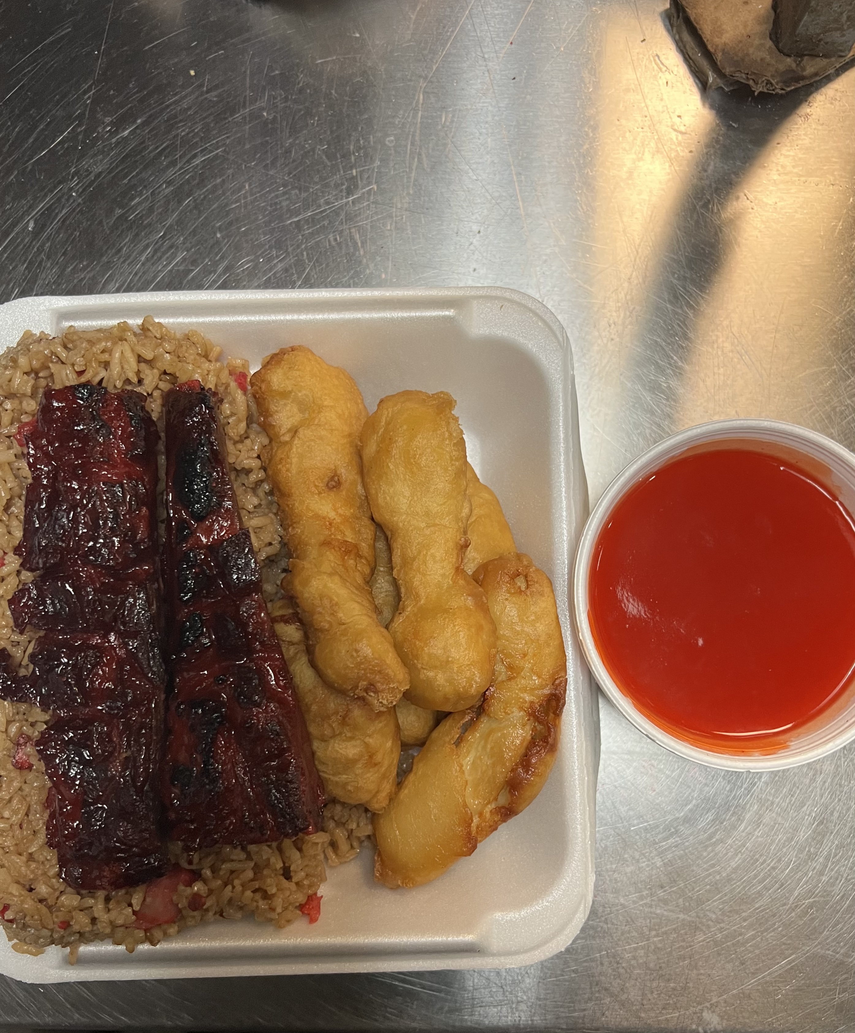 Order 28. Egg Roll, Spareribs and Sweet and Sour Chicken Combination Plate food online from Lucky Dragon Restaurant store, Lynn on bringmethat.com