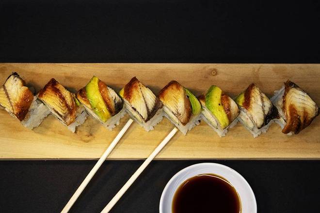 Order Dragon Roll food online from Blue Fish Sushi & Teriyaki store, Huntington Park on bringmethat.com