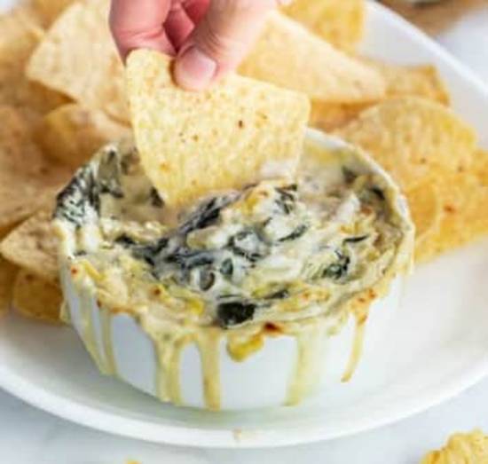 Order Spinach & Aritichoke Dip food online from Salerno Pizzeria & Sports Bar store, Hodgkins on bringmethat.com